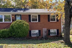 4313 Hemingway Dr, Woodbridge, VA 22193 - Photo 1