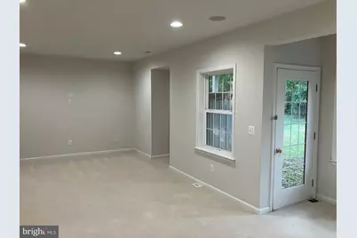 5622 Arrowfield Terrace, Haymarket, VA 20169 - Photo 2