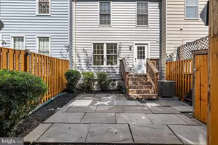 7803 Sabre Ct, Manassas, VA 20109 - Photo 16