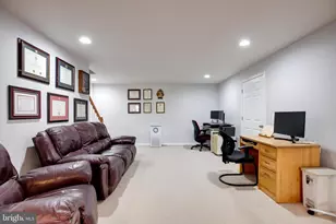 7536 San Diego Ct, Gainesville, VA 20155 - Photo 46
