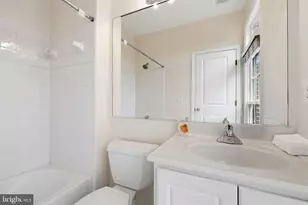 492 Harbor Side St, Woodbridge, VA 22191 - Photo 28
