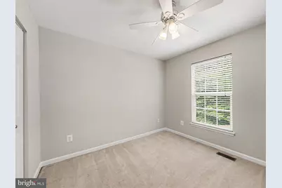 5641 Eppes Island Place, Manassas, VA 20112 - Photo 12