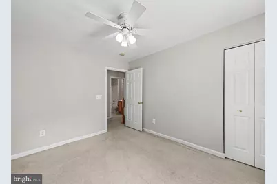 5641 Eppes Island Place, Manassas, VA 20112 - Photo 14