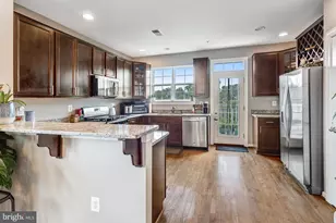 8173 Falls Grove Dr, Manassas, VA 20111 - Photo 8