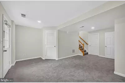15044 Gaffney Circle, Gainesville, VA 20155 - Photo 34