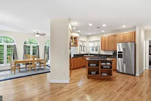 13301 Dumfries Rd, Manassas, VA 20112 - Photo 4