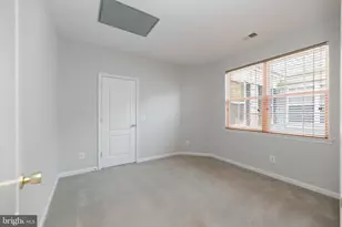 13960 Greendale Dr, Woodbridge, VA 22191 - Photo 8