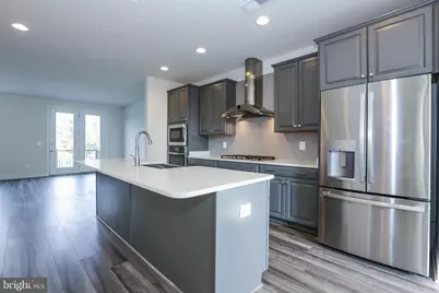 6722 Upland Manor Drive, Gainesville, VA 20155 - Photo 4