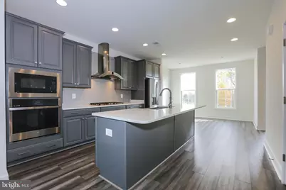 6722 Upland Manor Drive, Gainesville, VA 20155 - Photo 6
