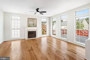 8008 Towering Oak Way, Manassas, VA 20111 - Photo 16