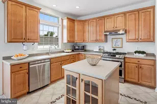 8008 Towering Oak Way, Manassas, VA 20111 - Photo 14