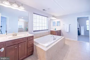 8727 Raleigh Mews, Gainesville, VA 20155 - Photo 24