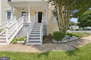 4968 Marshlake Ln, Dumfries, VA 22025 - Photo 2