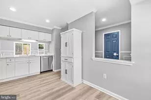 4217 Kenton Cir, Dumfries, VA 22025 - Photo 6