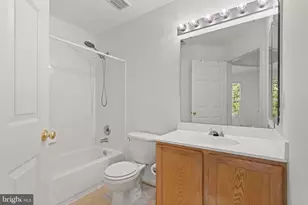 1275 Corbett Pl, Woodbridge, VA 22191 - Photo 34