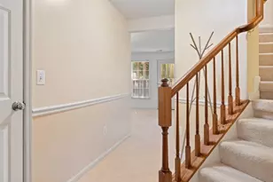 1275 Corbett Pl, Woodbridge, VA 22191 - Photo 8