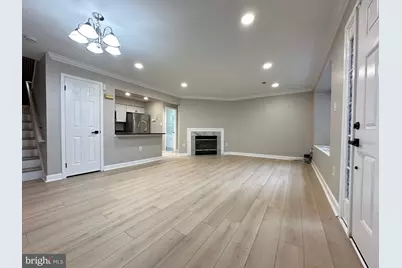 12103 Salemtown Dr, Woodbridge, VA 22192 - Photo 4