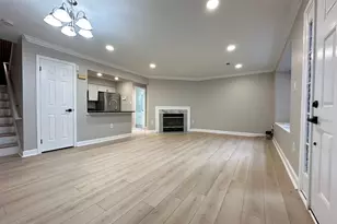 12103 Salemtown Dr, Woodbridge, VA 22192 - Photo 4