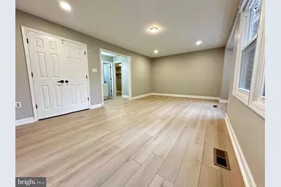 12103 Salemtown Dr, Woodbridge, VA 22192 - Photo 16