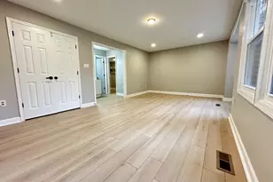 12103 Salemtown Dr, Woodbridge, VA 22192 - Photo 16