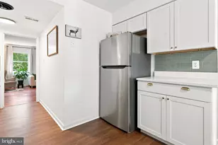 14871 Emberdale Dr, Woodbridge, VA 22193 - Photo 4