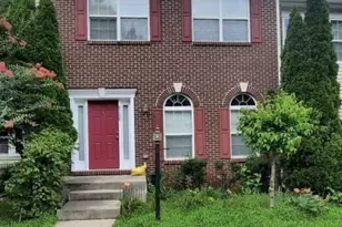 8268 Linblake Ct, Manassas, VA 20111 - Photo 4