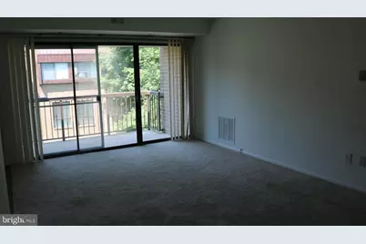 7598 Gales Court #203, Manassas, VA 20109 - Photo 8