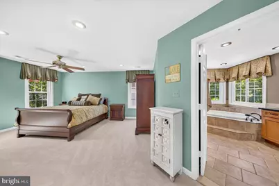 13708 Bridlewood Drive, Gainesville, VA 20155 - Photo 26