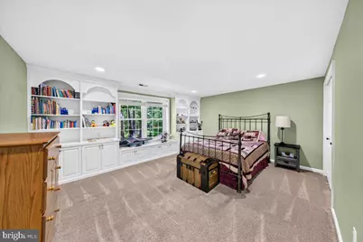 13708 Bridlewood Drive, Gainesville, VA 20155 - Photo 42