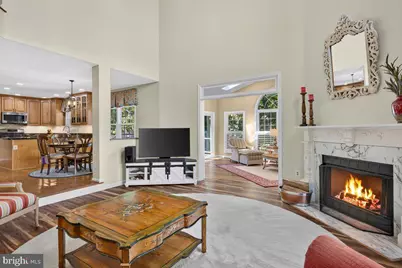 13708 Bridlewood Drive, Gainesville, VA 20155 - Photo 20