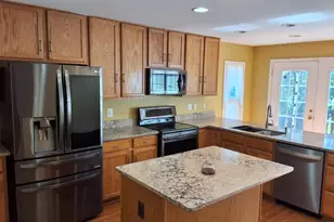 12431 Goa Pl, Woodbridge, VA 22192 - Photo 4