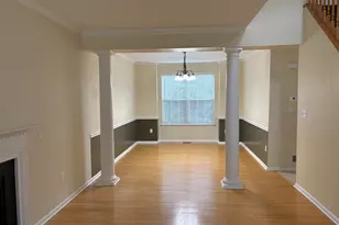 6178 Oaklawn Ln, Woodbridge, VA 22193 - Photo 4