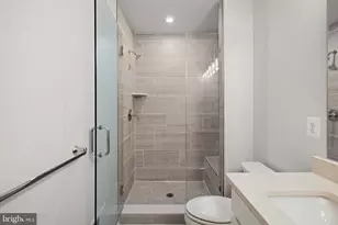 3811 Shale Rdg Rd, Woodbridge, VA 22193 - Photo 18