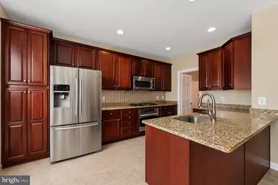 2190 Oberlin Drive, Woodbridge, VA 22191 - Photo 2