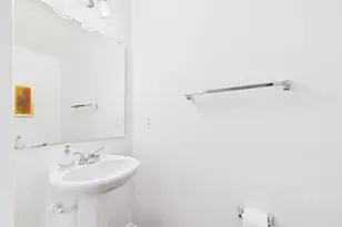 15653 John Diskin Cir, Woodbridge, VA 22191 - Photo 26