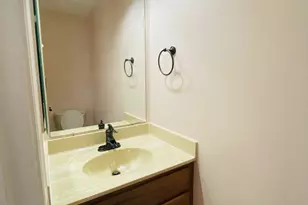 12888 Hunterbrook Dr, Woodbridge, VA 22192 - Photo 10