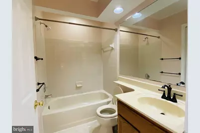 12888 Hunterbrook Drive, Woodbridge, VA 22192 - Photo 18