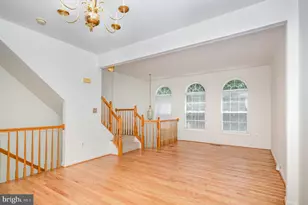 7442 Langholm Way, Manassas, VA 20109 - Photo 6