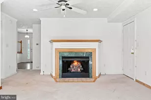 8010 Hillcrest Dr, Manassas, VA 20111 - Photo 24