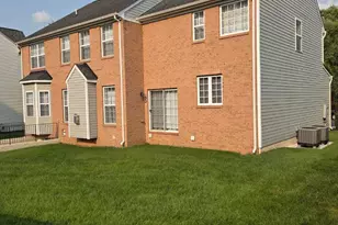 5394 MacDonald Rd, Woodbridge, VA 22193 - Photo 4