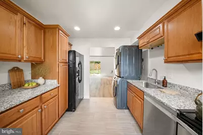 7627 Glenolden Place, Manassas, VA 20111 - Photo 12
