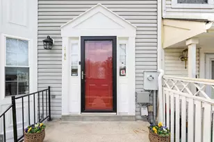 12168 Springwoods Dr, Woodbridge, VA 22192 - Photo 4