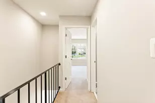 12168 Springwoods Dr, Woodbridge, VA 22192 - Photo 16