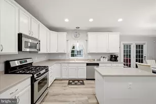 10545 Turning Grass Way, Gainesville, VA 20155 - Photo 16