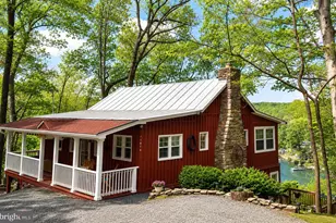 11870 Point View Dr, Manassas, VA 20112 - Photo 1