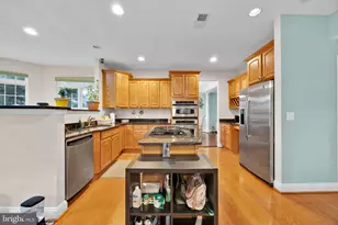 3379 Oakham Dr, Triangle, VA 22172 - Photo 16