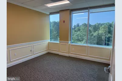 7915 Lake Manassas Drive #303, Gainesville, VA 20155 - Photo 8