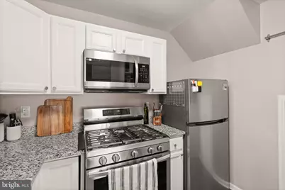 1025 Gardenview Loop #302, Woodbridge, VA 22191 - Photo 12