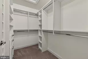 8007 Turtle Crk Cir, Gainesville, VA 20155 - Photo 44