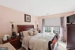 4085 Cressida Pl, Woodbridge, VA 22192 - Photo 12